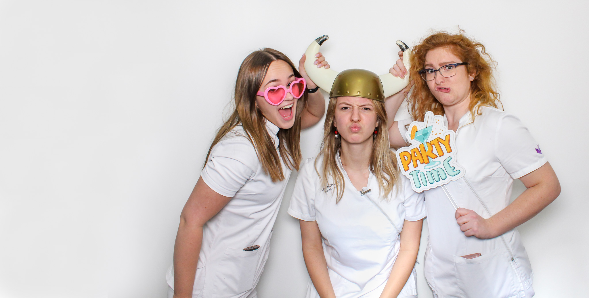 poliklinikaidentalia (duplicate) (duplicate)background